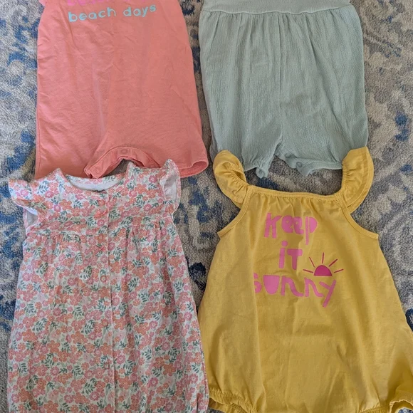 Baby Girl 18 Month Clothing Bundle - Picture 5 of 10